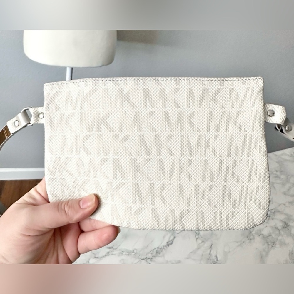 MICHAEL Michael Kors Monogram Coated Chain
Belt Bag White Metallic Size M EUC - Picture 10 of 10